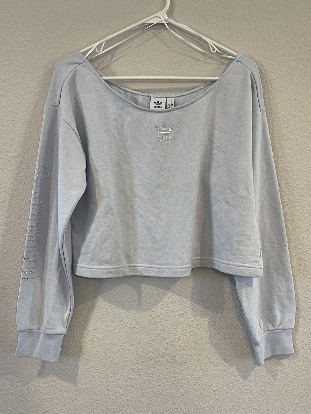 NWT ADIDAS Womens Halo Blue Rhinestone Slouchy Crewneck Sweatshirt Size Medium